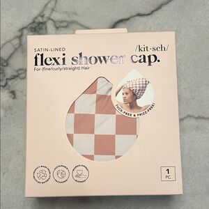 Kitsch Pink Shower Cap with Satin Lining